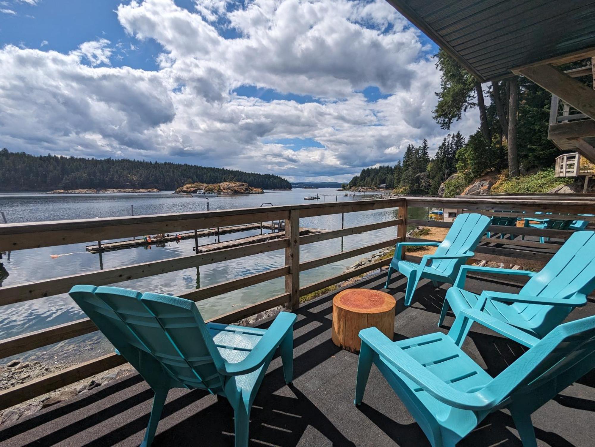 Jade Resort-Oceanfront Suites In Gowlland Harbour Heriot Bay Exterior foto